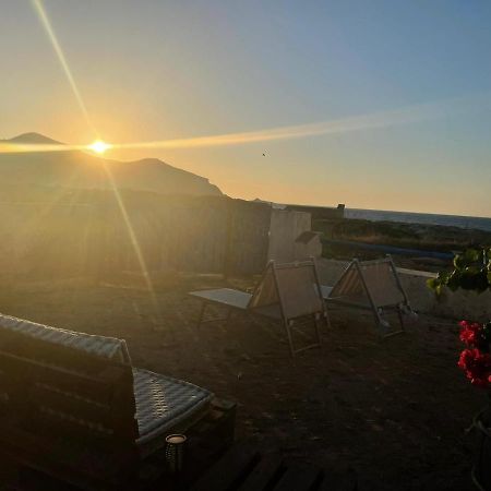 Apartamento La Finestra A Tramontana Favignana Exterior foto